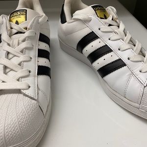 Adidas Superstar Sneakers